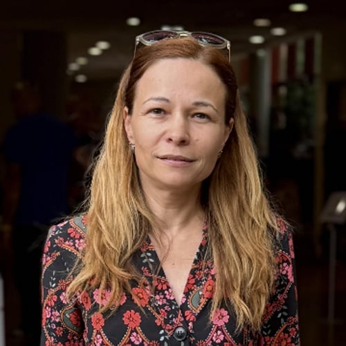 Angela Lumezeanu